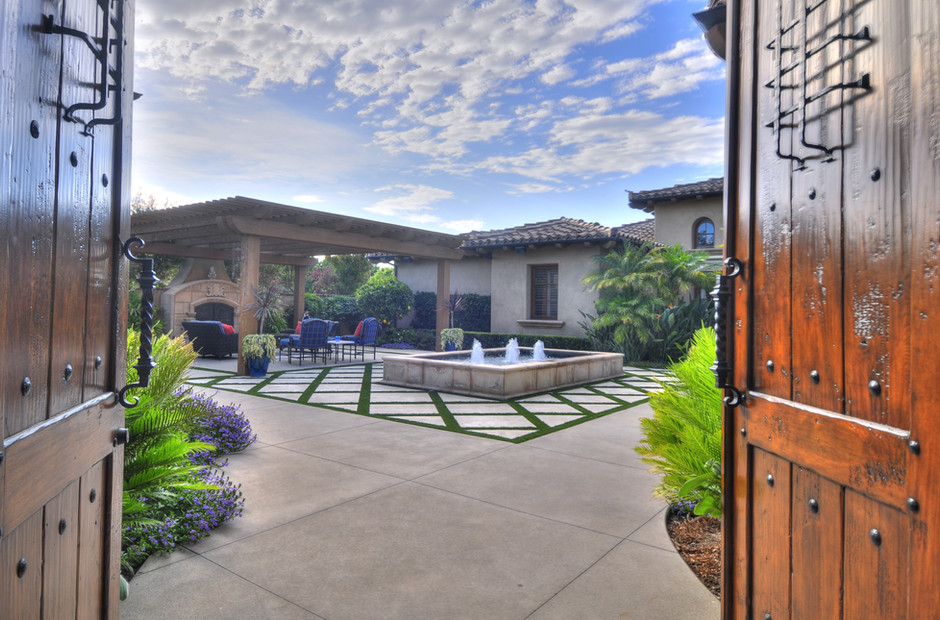 exterior6.jpg